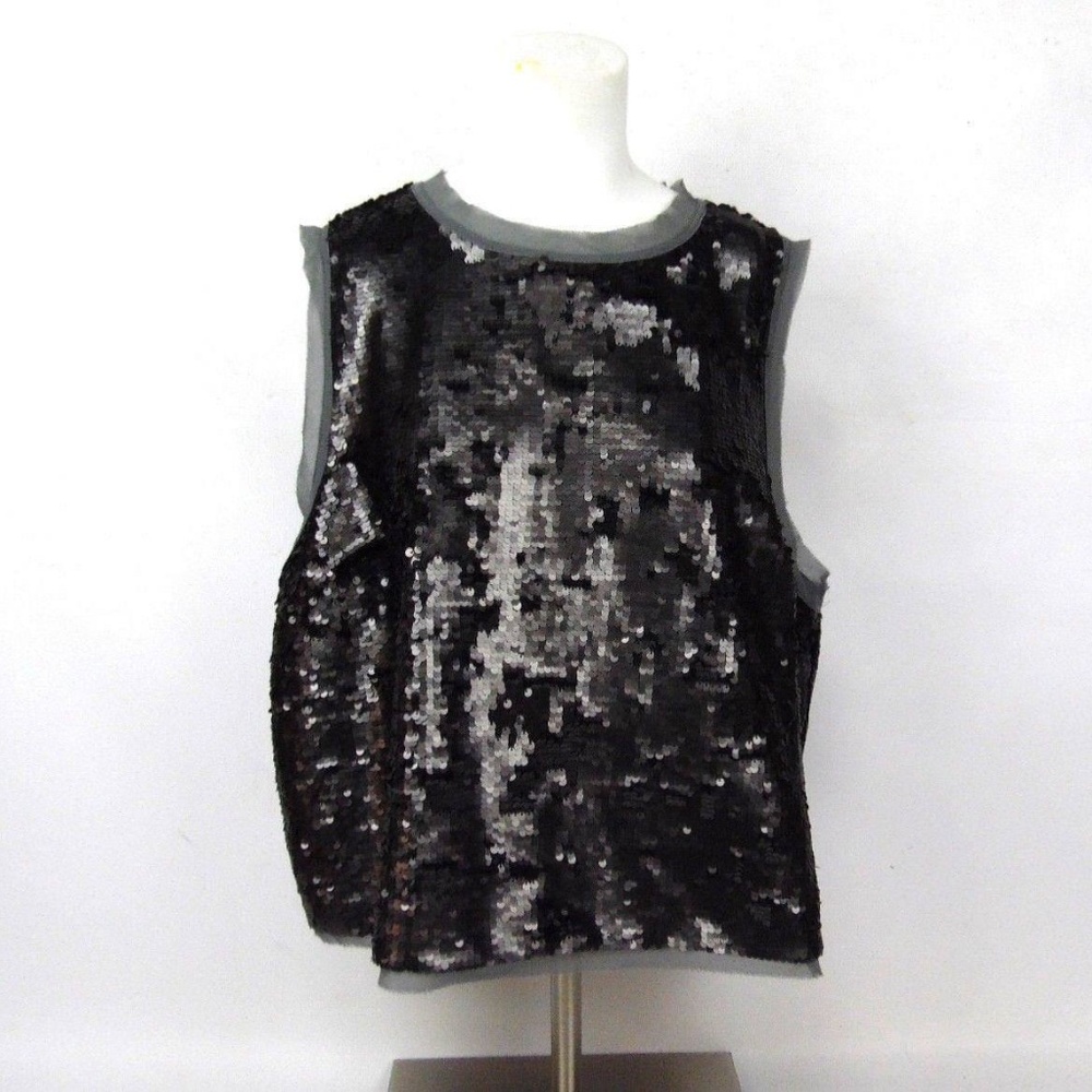 New Who What Wear Gray Sequin Sleeveless Blouse